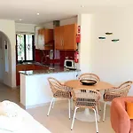 Apartment Sao Rafael 63 - Beach - Pool - Free Wi-Fi - Air Con